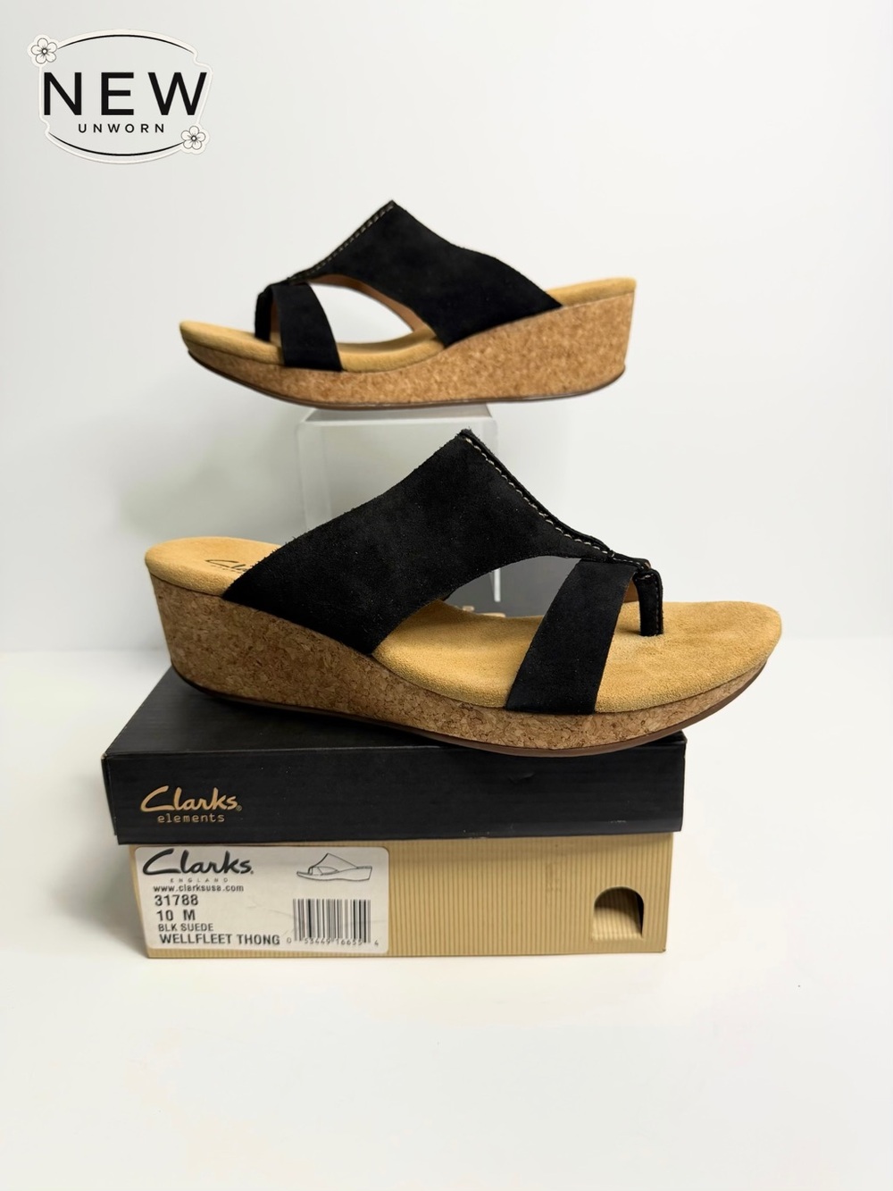 NEW Clarks WELLFLEET THONG wedge sandal Black Suede Size 10M in original Box